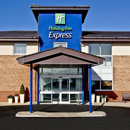 Holiday Inn Express Shrewsbury By Ihg Buitenkant foto
