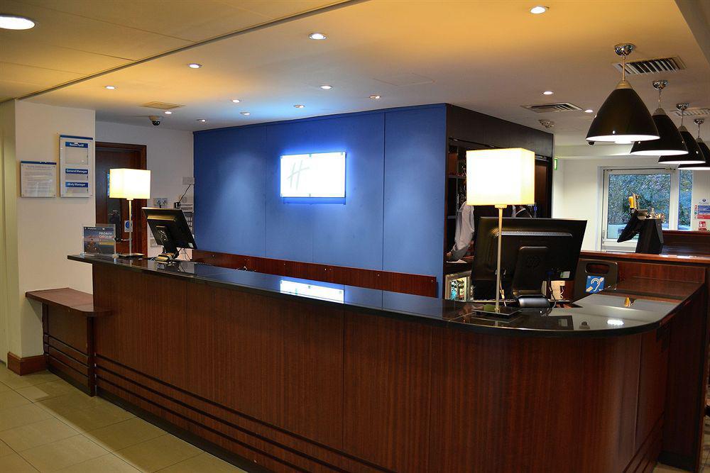 Holiday Inn Express Shrewsbury By Ihg Buitenkant foto