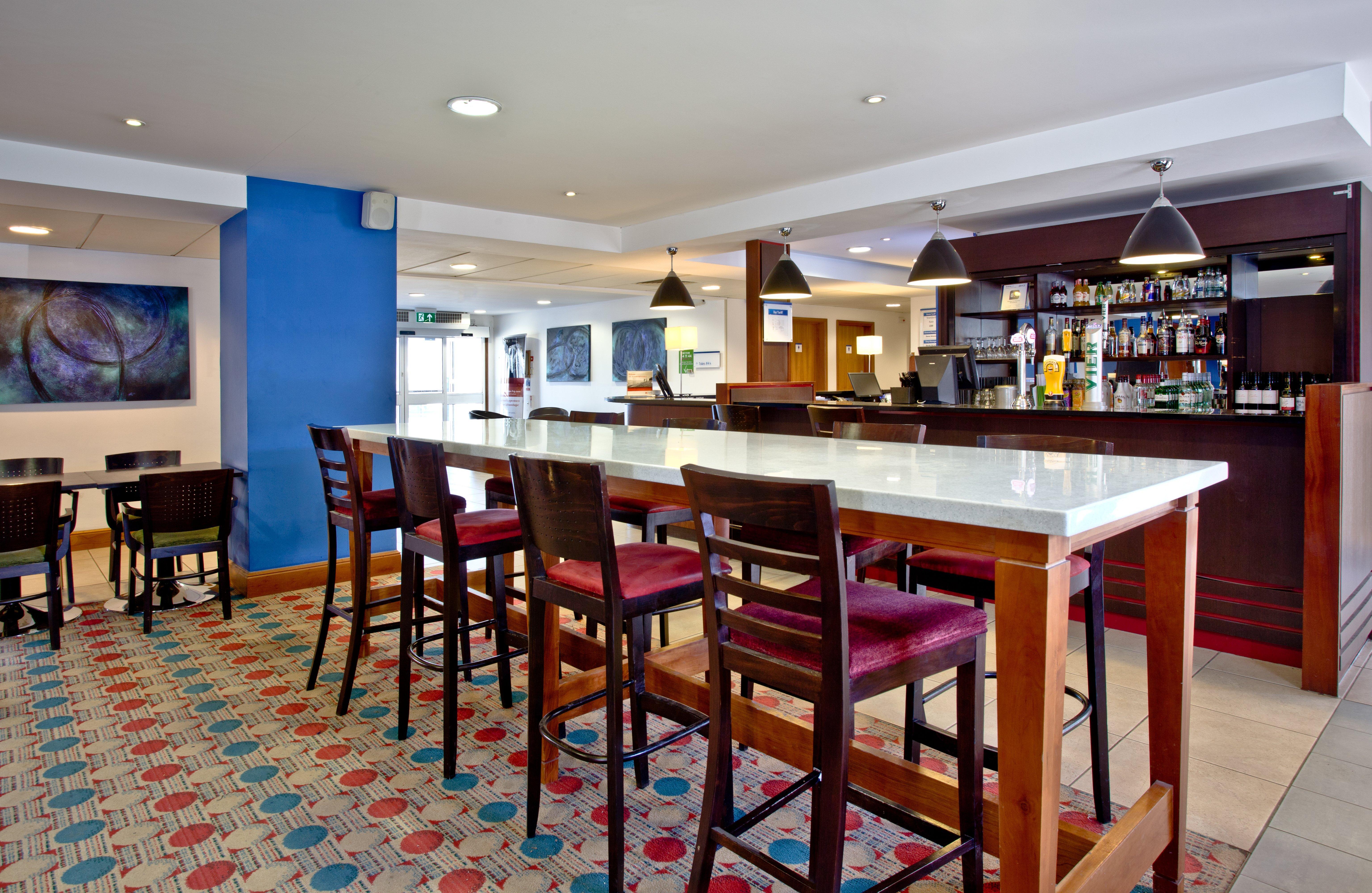 Holiday Inn Express Shrewsbury By Ihg Buitenkant foto