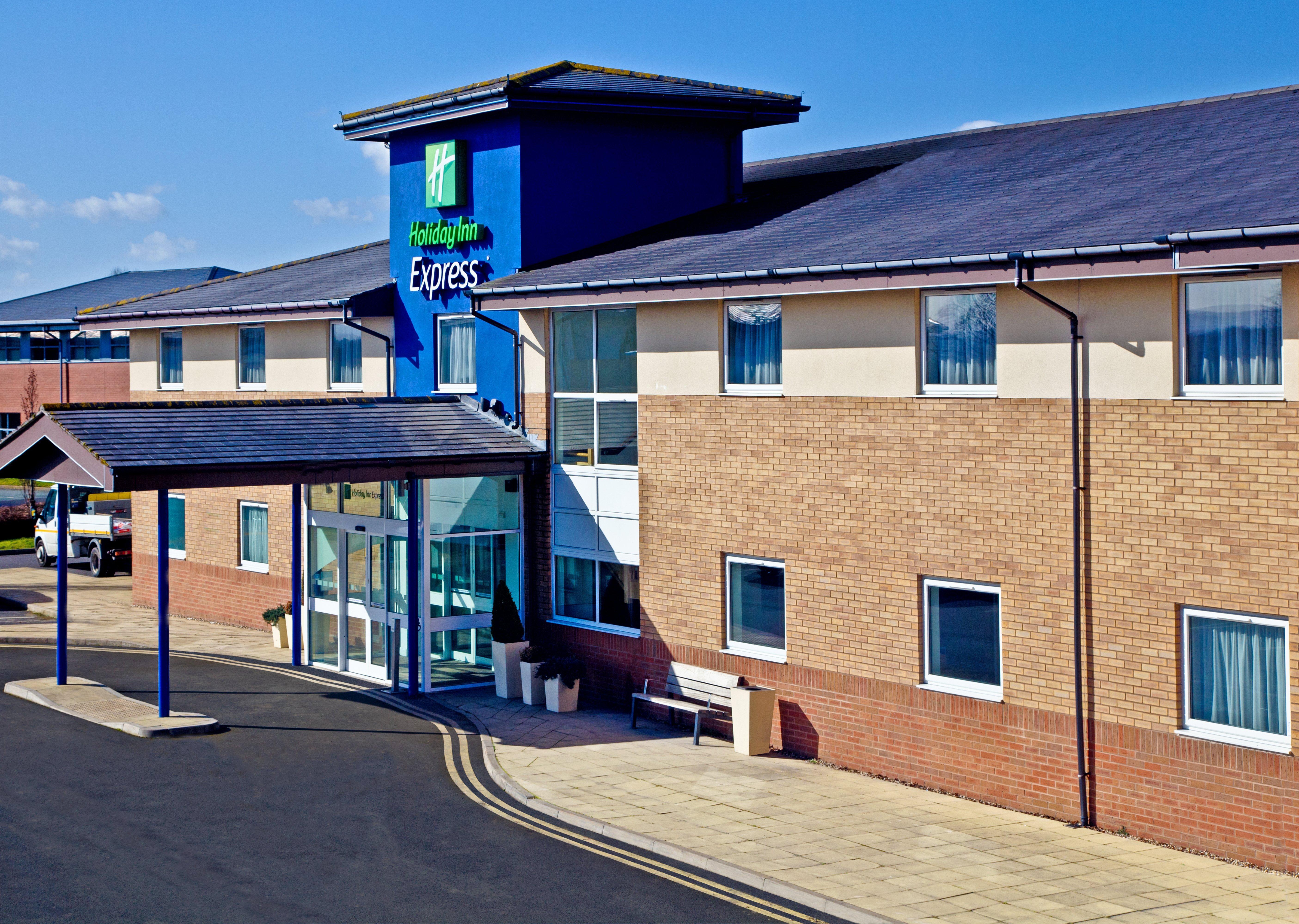 Holiday Inn Express Shrewsbury By Ihg Buitenkant foto