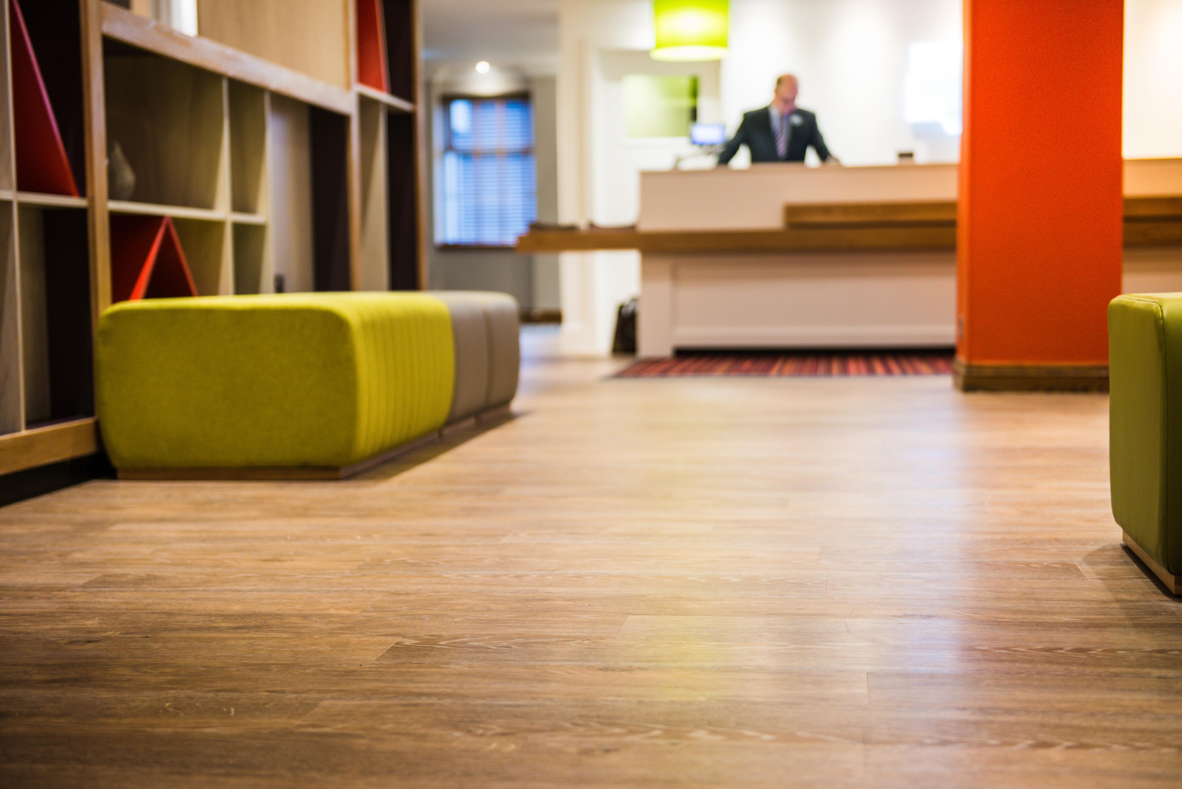 Holiday Inn Express Shrewsbury By Ihg Buitenkant foto
