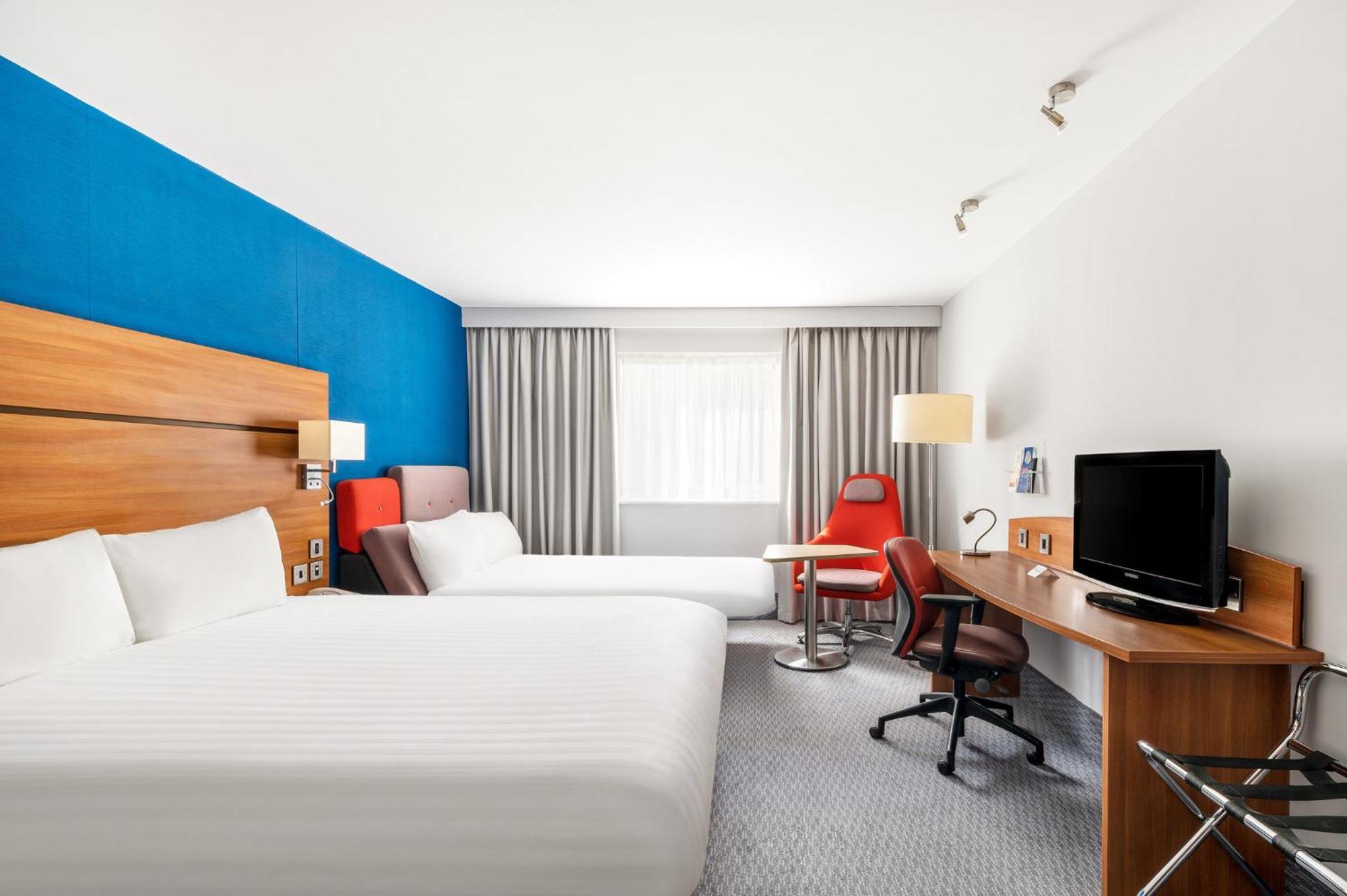 Holiday Inn Express Shrewsbury By Ihg Buitenkant foto
