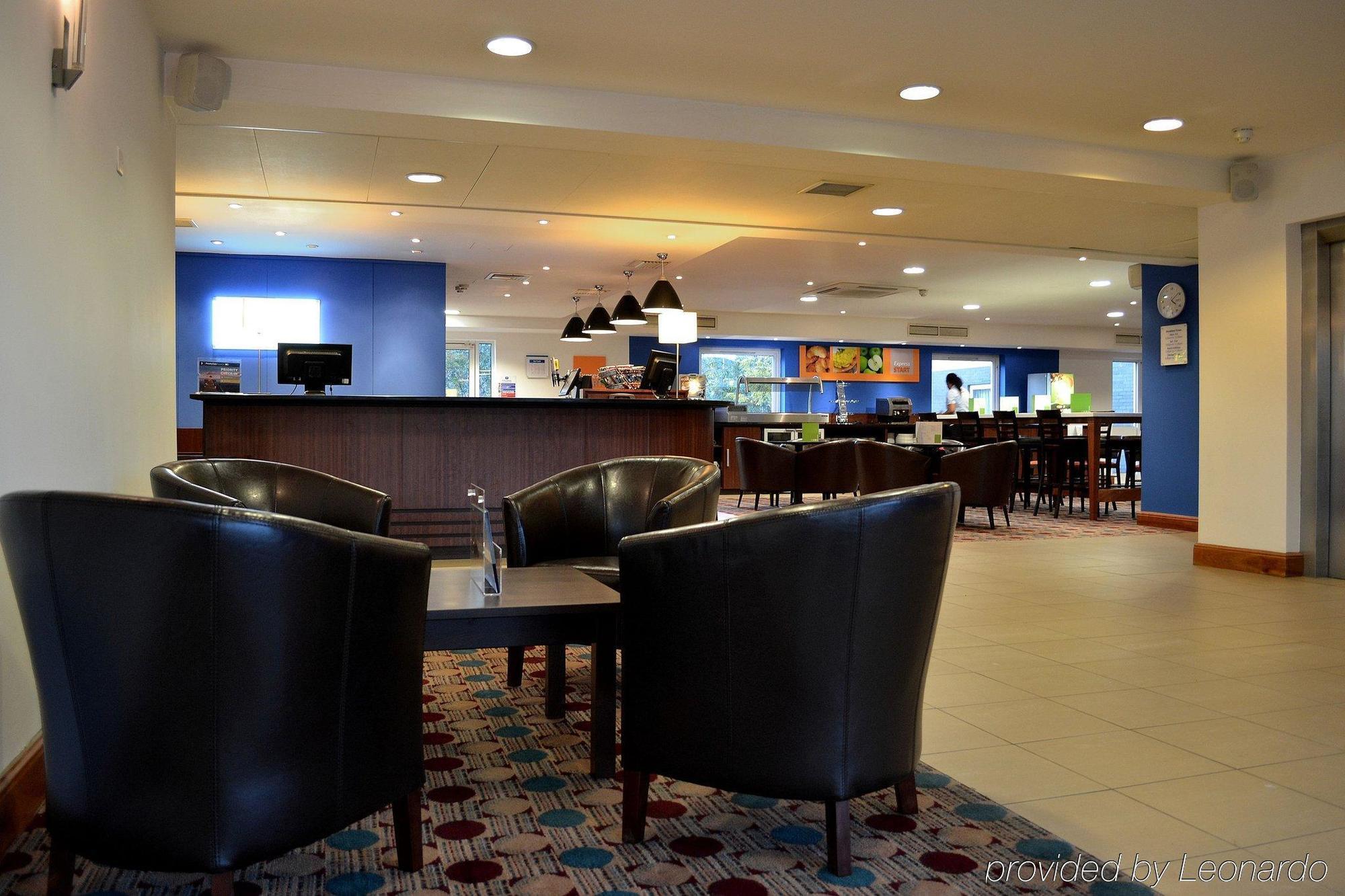 Holiday Inn Express Shrewsbury By Ihg Buitenkant foto